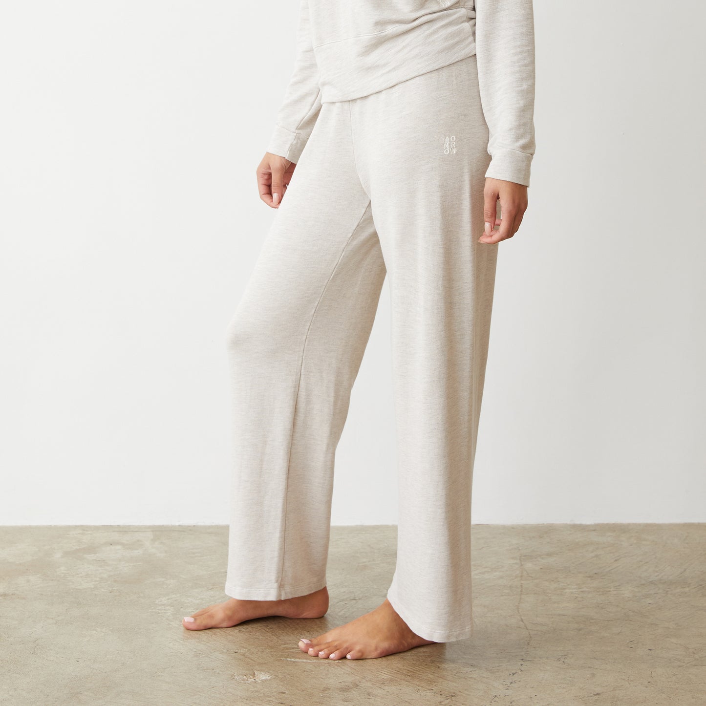 Supersoft Crop Straight Leg Sweat