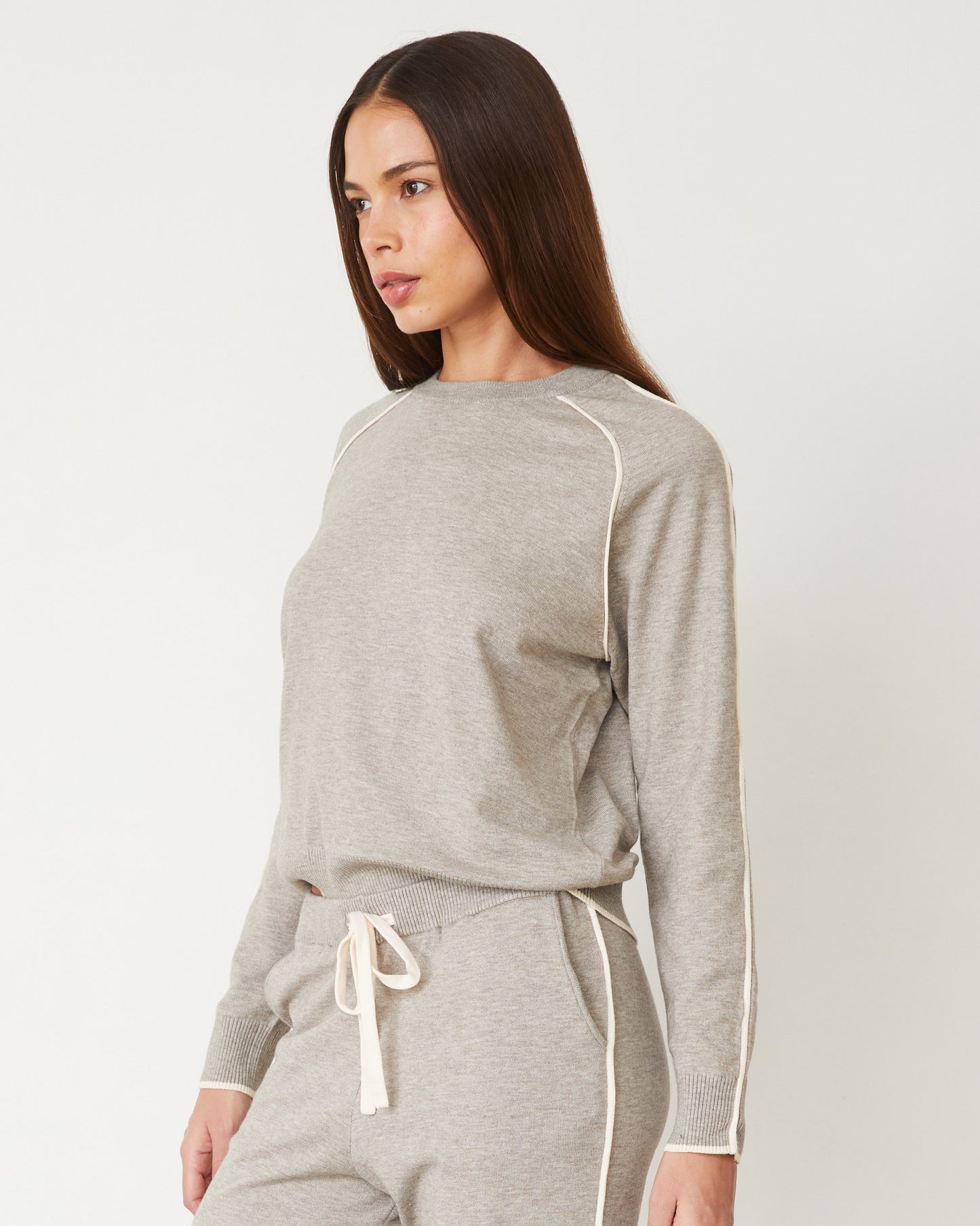 Lightknit Sweater With Contrast Piping