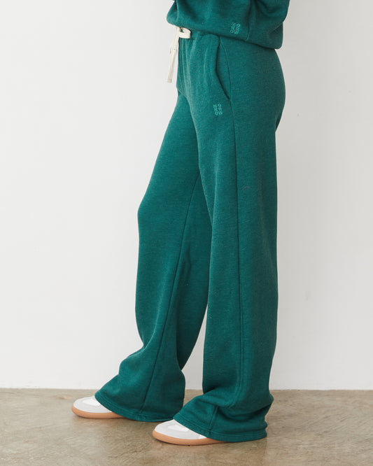 Teddy Fleece Straight Leg Sweatpant