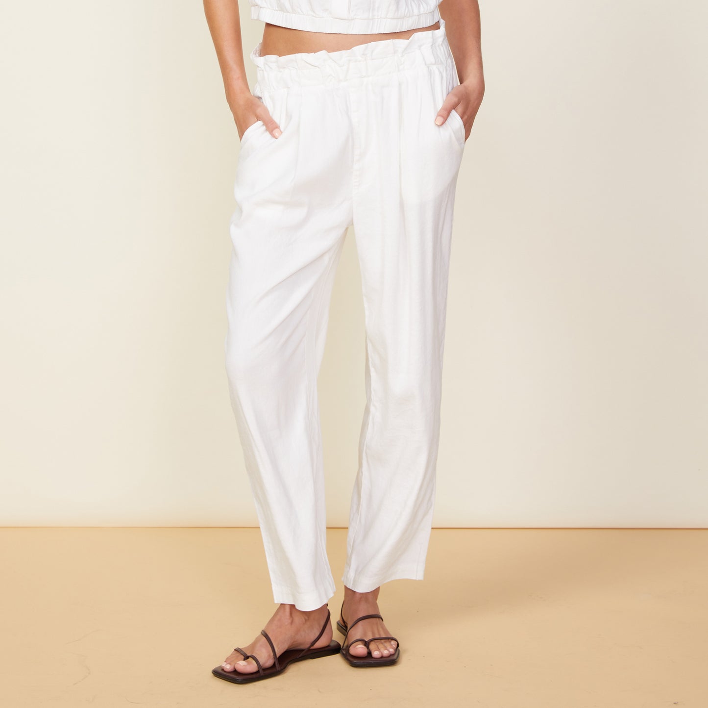 Stretch Linen Paperbag Pants