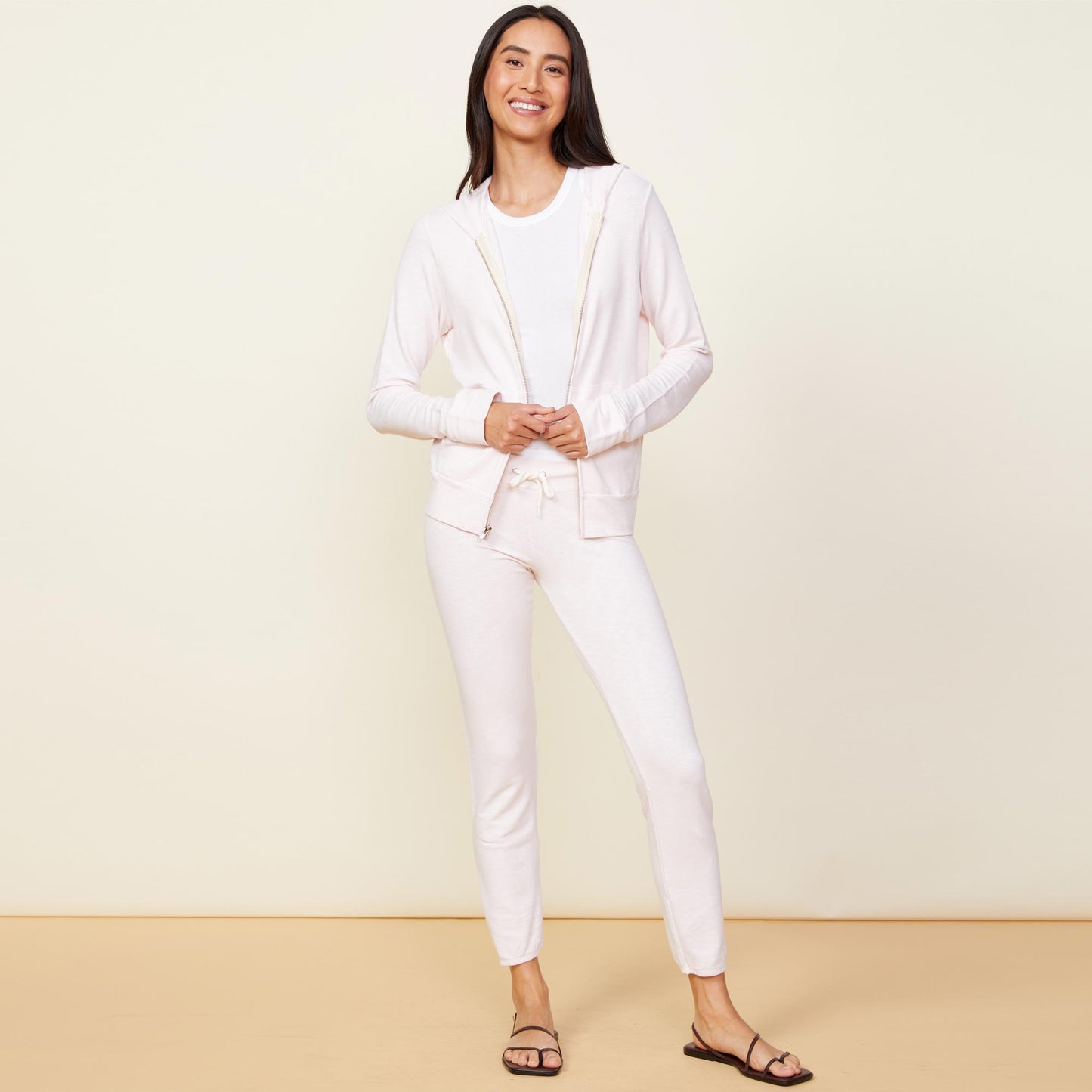 Front view of model wearing the supersoft vintage sweats in peony.