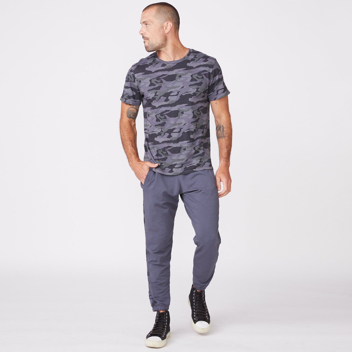 Camo Relaxed Crew (6716986359990)
