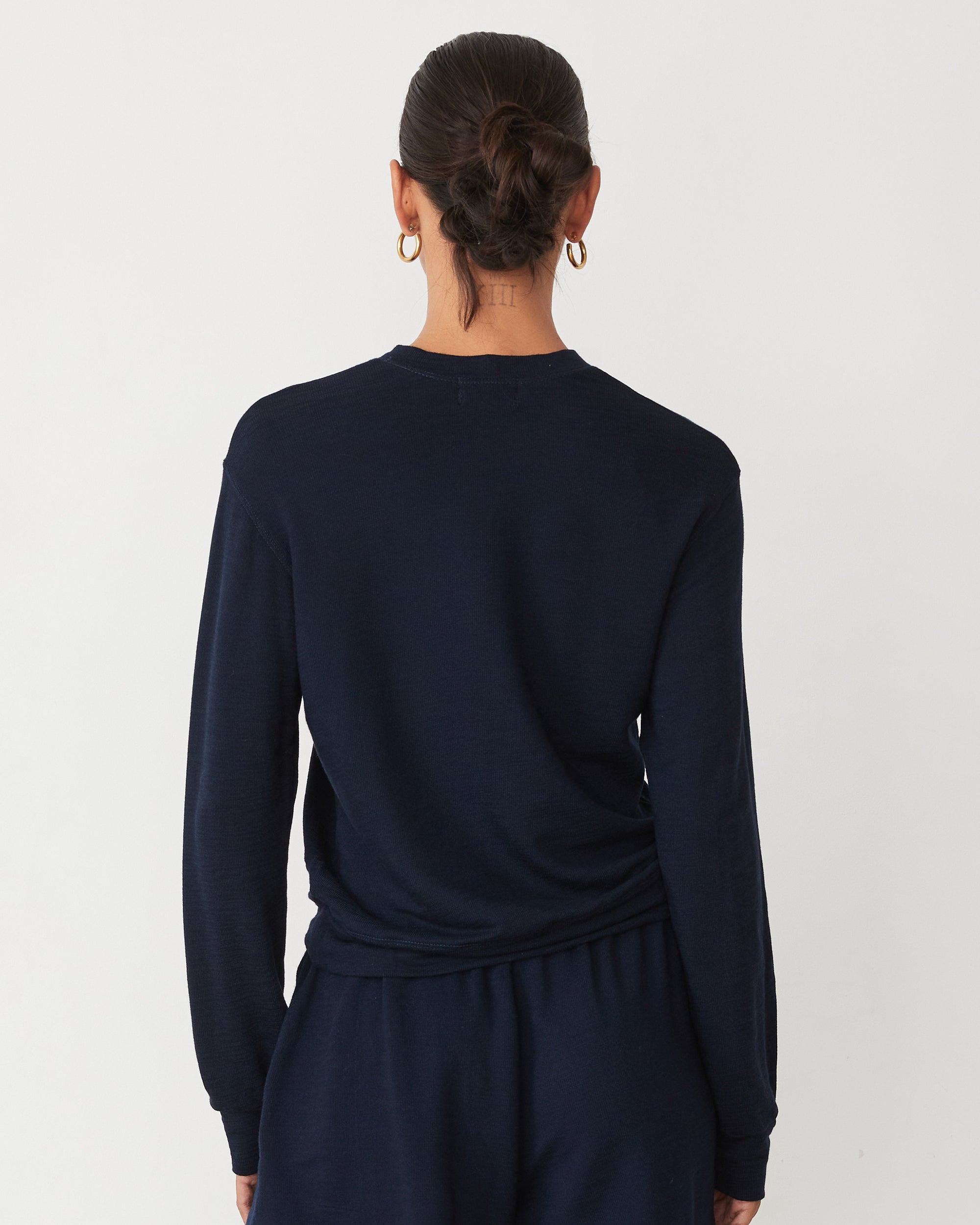 Supersoft Crew Neck Sweatshirt – MONROW