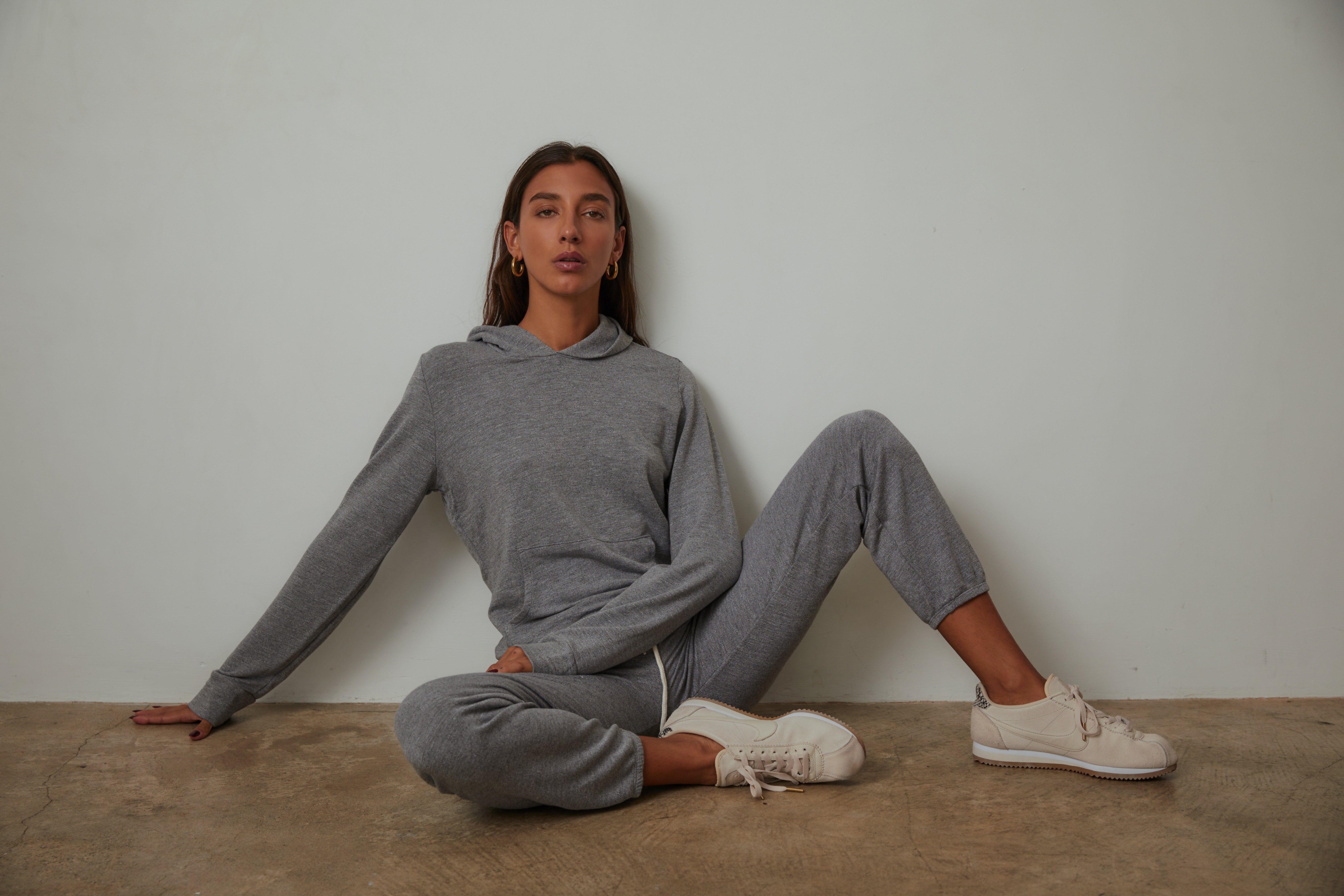 Women's Classics - Hoodies, Sweatshirts & More – MONROW