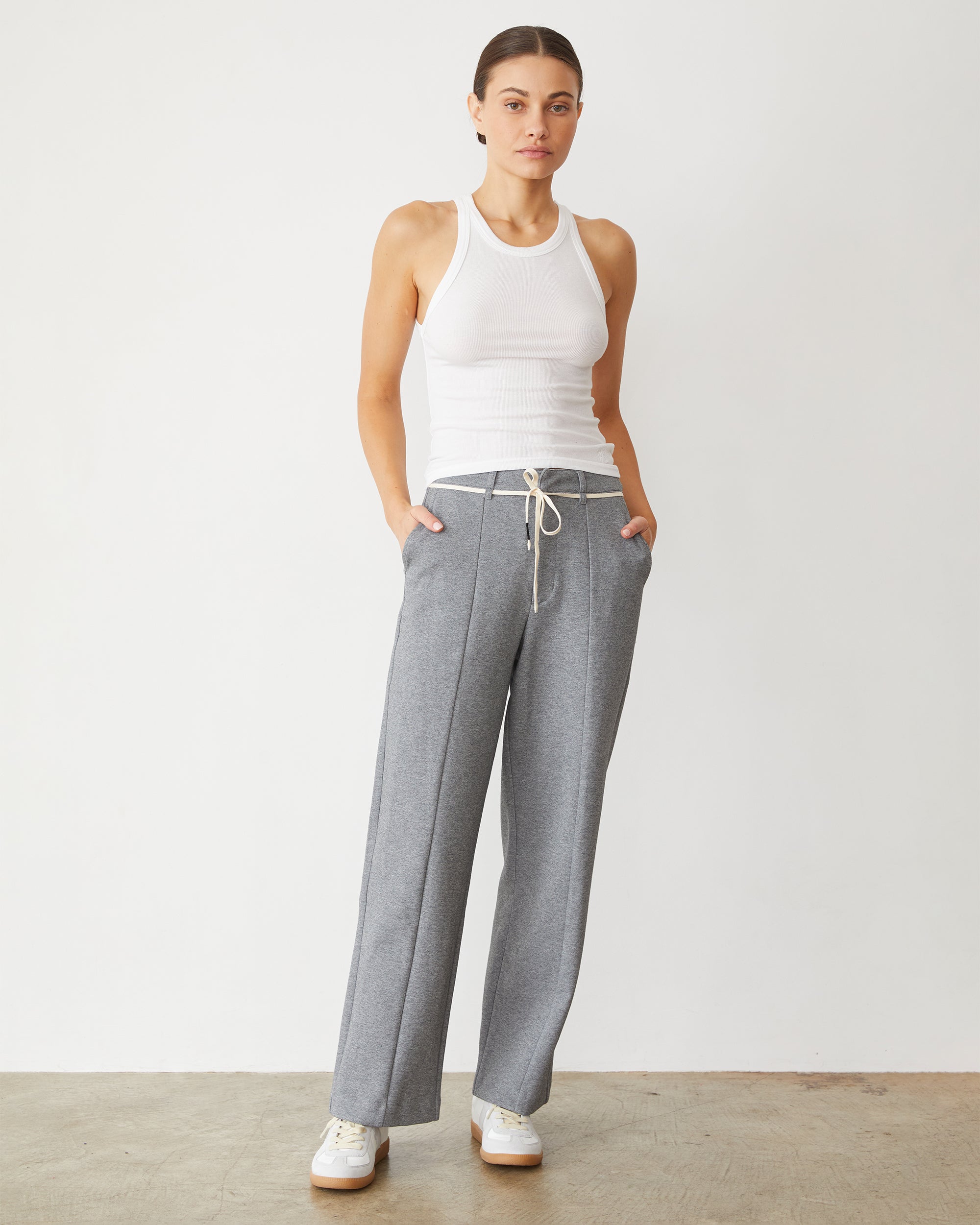 Women's Pants - Track Trousers, Joggers & More – MONROW