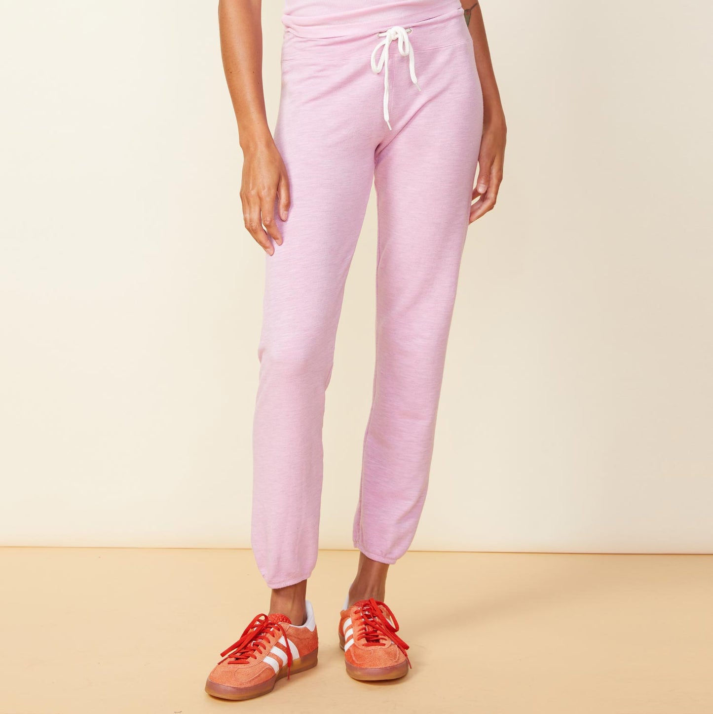 Front view of model wearing the supersoft vintage sweats in pink lavender.
