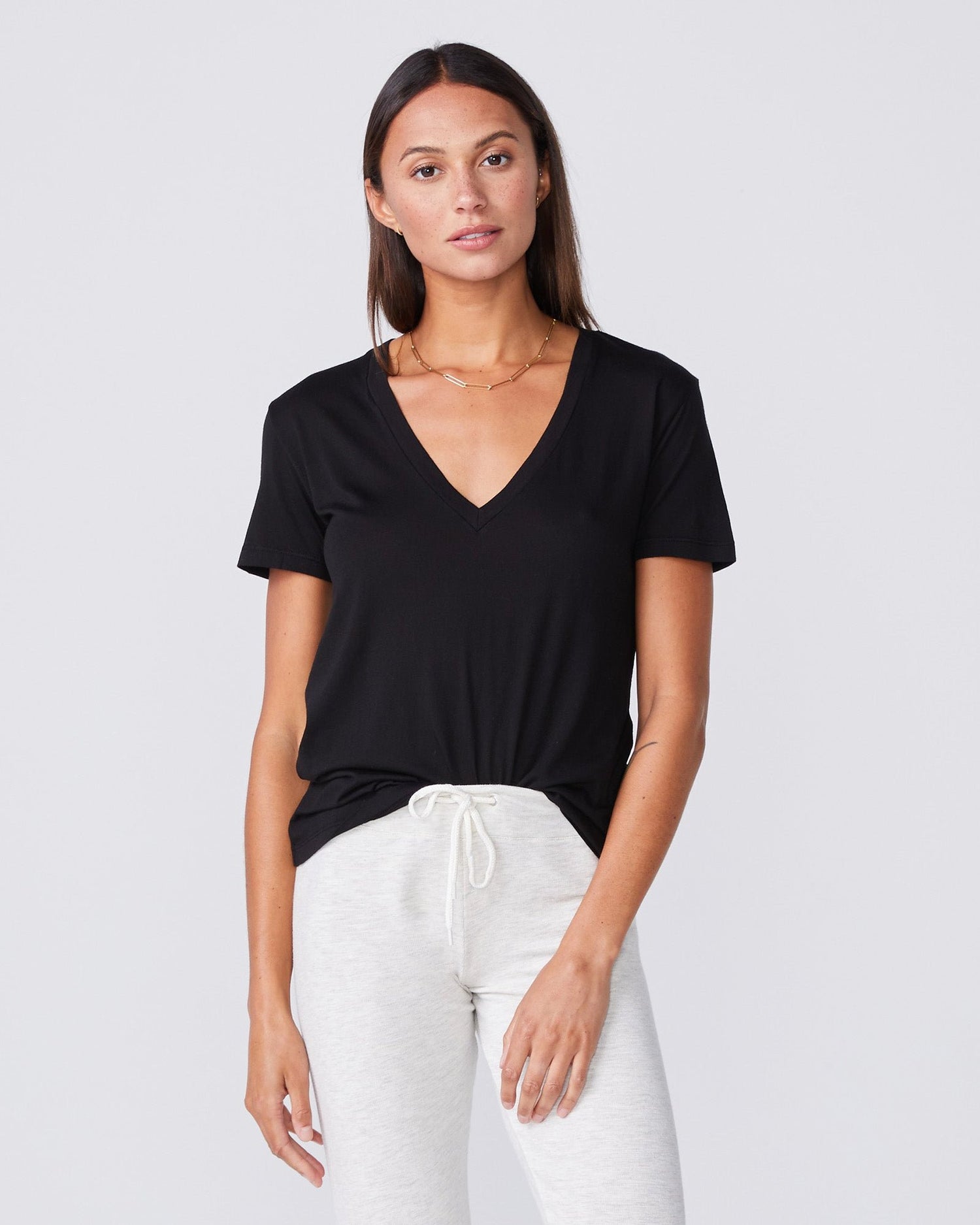 color group - COTTON MODAL RELAXED V NECK TEE - HT218CM
