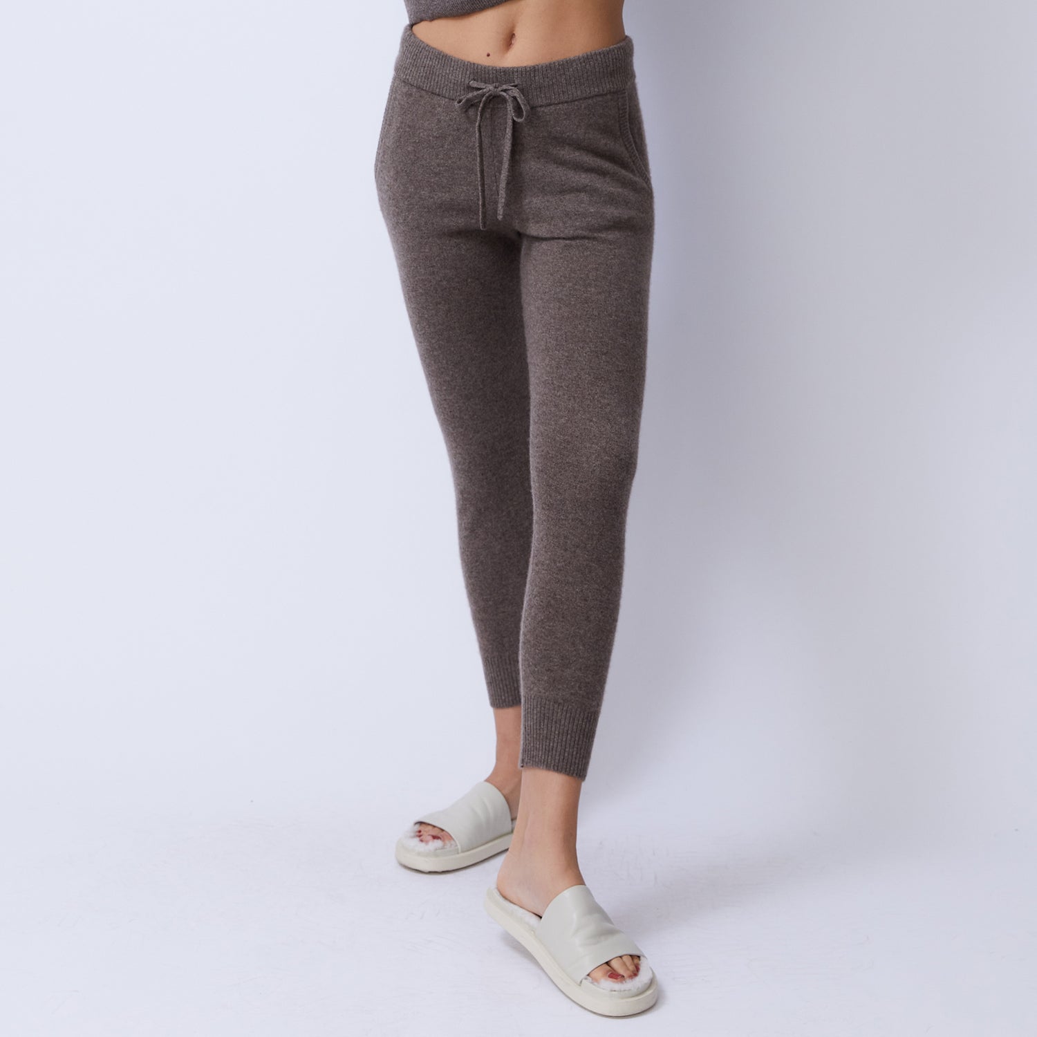 color group - CASHMERE SPORTY SWEATS - HB0186-49
