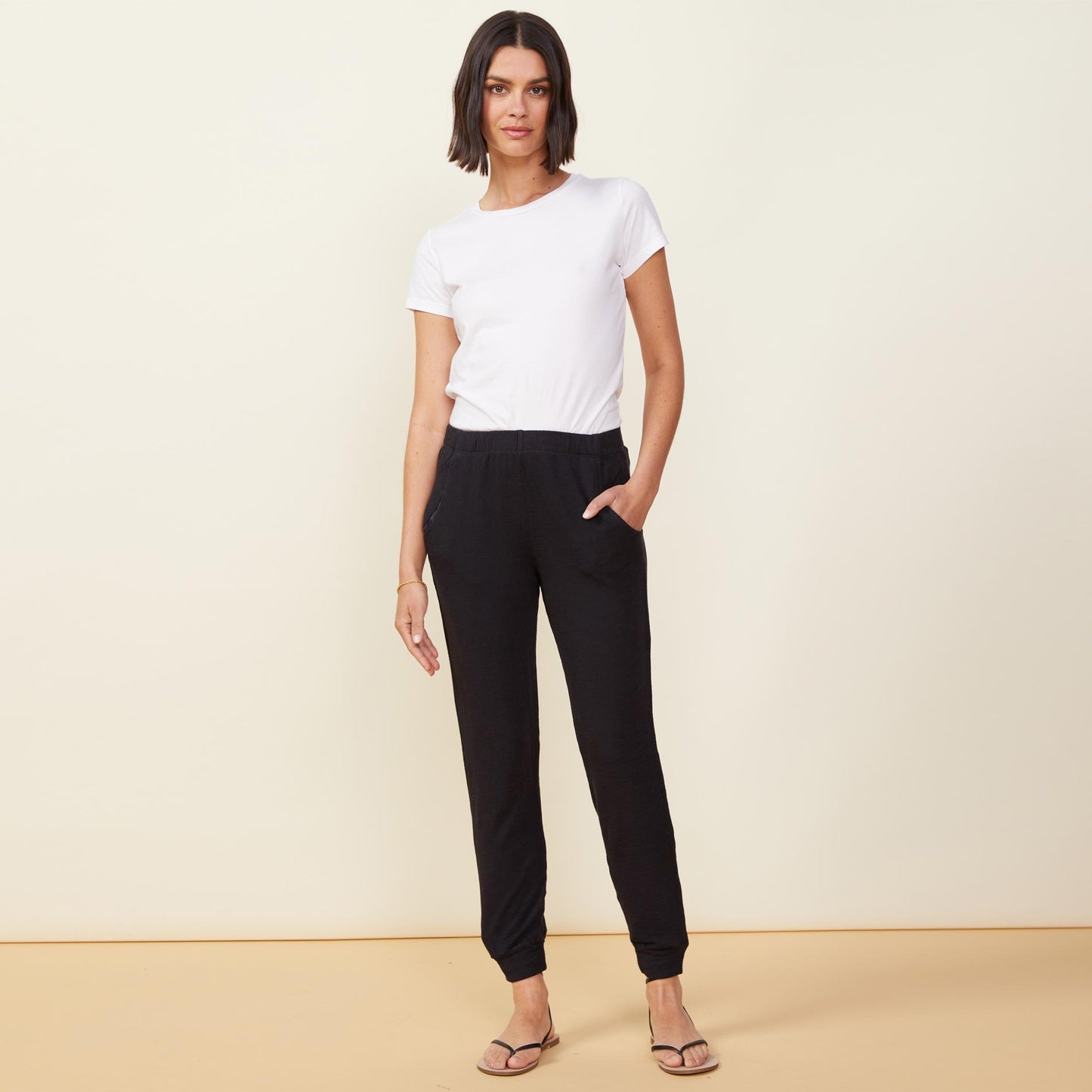 Front view of model wearing the supersoft jogger in faded black.
