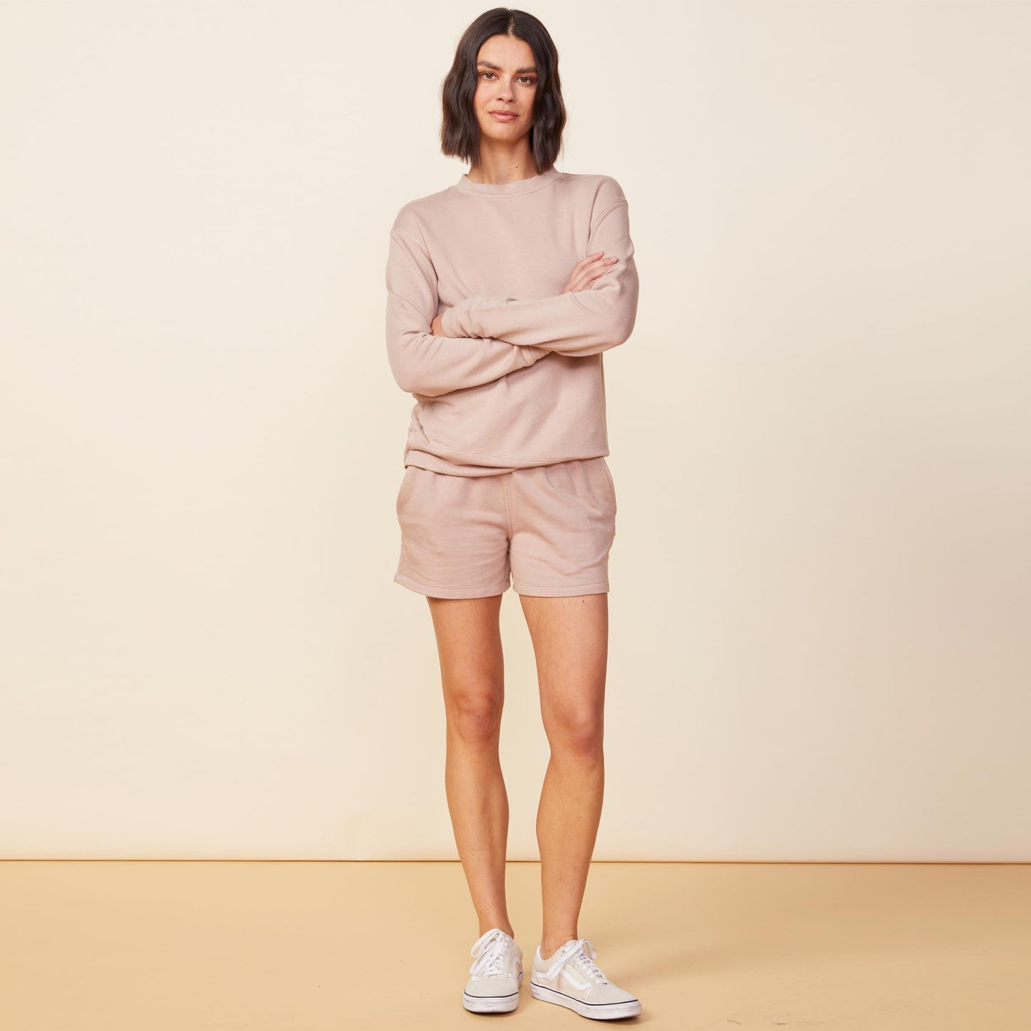 Front view of model wearing the supersoft fleece boyfriend sweatshirt in taupe.
