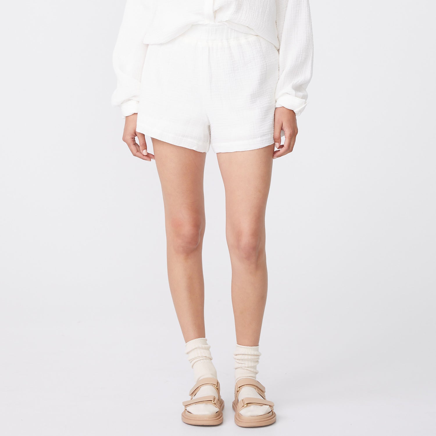 color group - FLOWY SHORTS - HB0564
