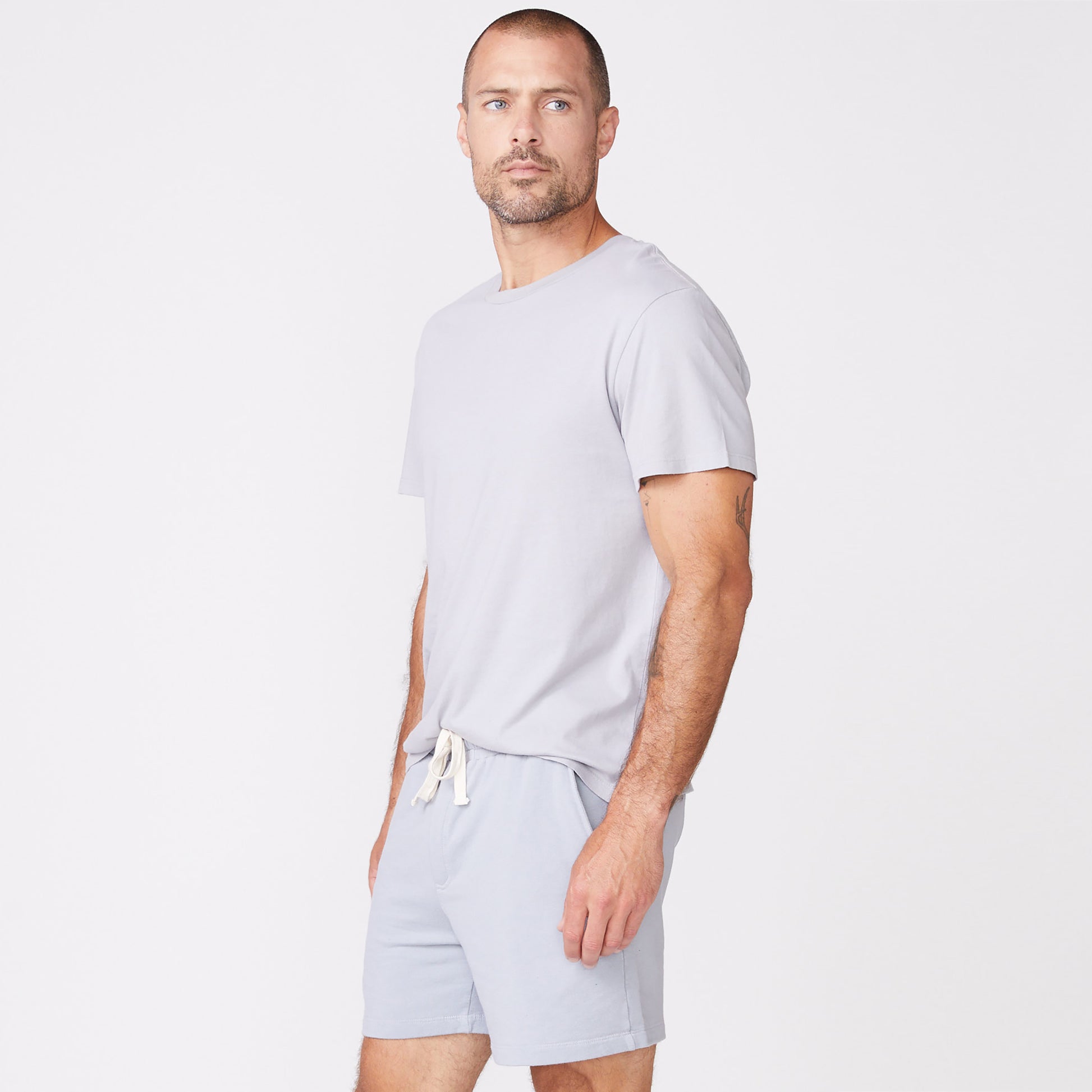 Relaxed Crew (6716986163382)